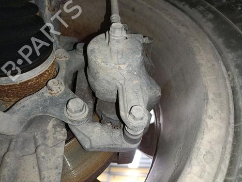 Used Right front brake caliper Right front brake caliper SUZUKI GRAND VITARA II (JT, TE, TD) 1.9 DDiS All-wheel Drive (JT419, TD44, JB419WD, JB419XD,... (129 hp) 34439554 34439554