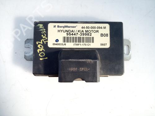 Used Electronic module HYUNDAI TUCSON (JM) 2.0 CRDi All-wheel Drive (113 hp) 24175188