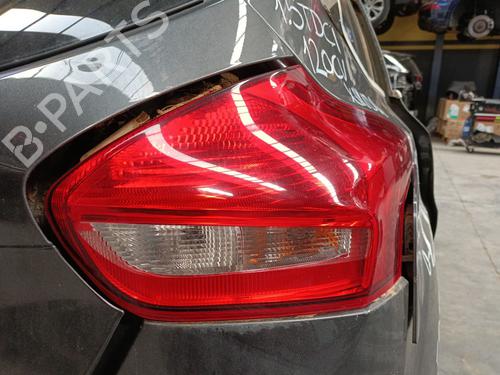 Right taillight FORD FOCUS III 1.5 TDCi | BP32393732C35 - Image 2