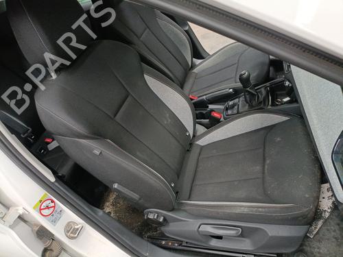 Left front window switch SKODA KAMIQ (NW4) 1.0 TSI | BP33235531I27 - Image 10