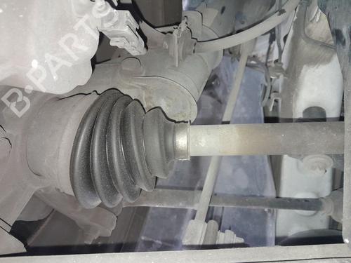 Used Right front driveshaft FIAT DOBLO Bus (263_) 1.3 D Multijet (263AXU1A, 263AYB1A) (95 hp) 25772551