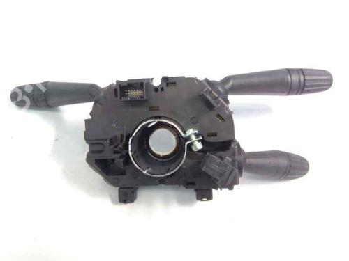 Steering column stalk FIAT 500L (351_, 352_) 1.6 D Multijet (199LYD1B) | BP1331155I23 
