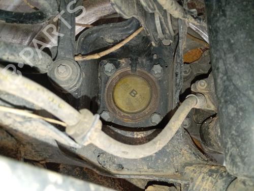 Used Right rear steering knuckle BMW 1 (F40) 118 d (150 hp) 27874382