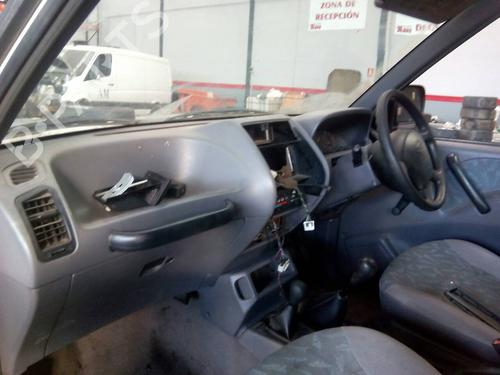 Front right lock NISSAN TERRANO II (R20)  | BP8671238C97 