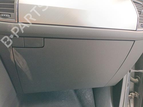 Used Glove box SKODA KODIAQ I (NS6, NS7, NV7) 2.0 TDI (150 hp) 28728872