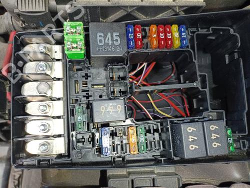 Used Fuse box VW GOLF VII (5G1, BQ1, BE1, BE2) [2012-2021]  19535771