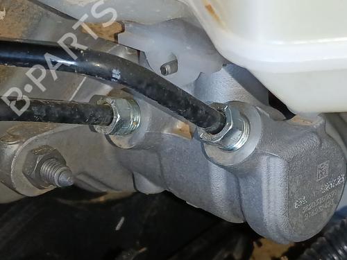 Used Brake master cylinder TOYOTA COROLLA Estate (_E21_) 1.8 VVTi Hybrid (ZWE219) (140 hp) 28093775