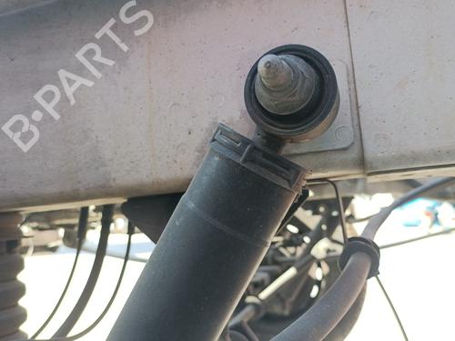 Used Right rear shock absorber Right rear shock absorber RENAULT MASTER III Platform/Chassis (EV, HV, UV) 2.3 dCi 125 FWD (EV0C, EV0D, EV0J, HV0C, HV0D, HV0H,... (125 hp) 36696416 36696416