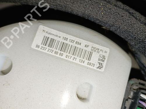 Used Fuel pump PEUGEOT 3008 II SUV (MC_, MR_, MJ_, M4_) 1.2 THP/ PureTech 130 (MRHNSM, MRHNSU, MRHNSJ, MRHNYW,... (131 hp) 30733752