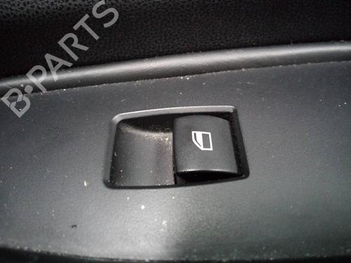 Used Right front window switch BMW 1 (E87) 118 d (122 hp) 17010790