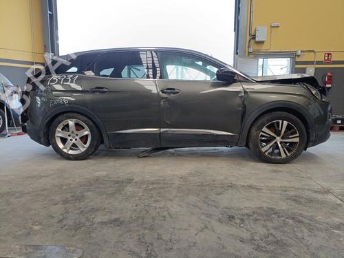 Brugte PEUGEOT 3008 II SUV (MC_, MR_, MJ_, M4_) 1.2 THP/ PureTech 130 (MRHNSM, MRHNSU, MRHNSJ, MRHNYW,... (131 hp) 3501027