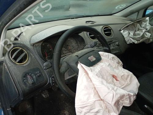 Left front brake caliper SEAT IBIZA IV (6J5, 6P1) 1.6 TDI | BP32118756M105 