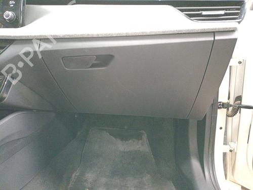 Used Glove box Glove box SKODA KAMIQ (NW4) 1.0 TSI (110 hp) 33203091 33203091