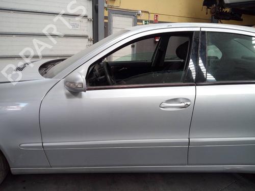 Used Left front door MERCEDES-BENZ E-CLASS (W211) [2002-2009]  12496072