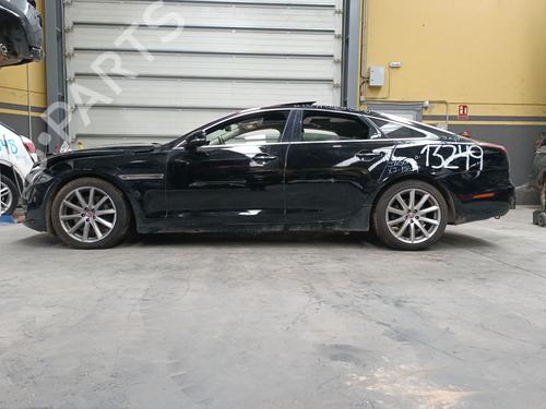 Køler JAGUAR XJ (X351) 3.0 SDV6 | BP27273171M31 