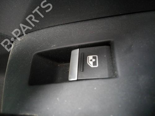 Used Right front window switch AUDI Q3 Sportback (F3N) 45 TFSI e (245 hp) 18961703