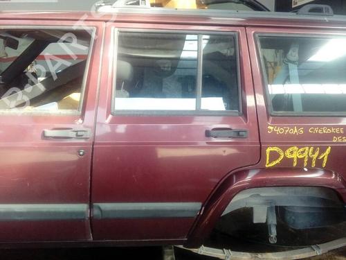 Used Left rear door JEEP CHEROKEE (XJ) [1983-2001]  18143167
