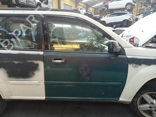 Used Right front door NISSAN X-TRAIL I (T30) [2001-2013]  10724723