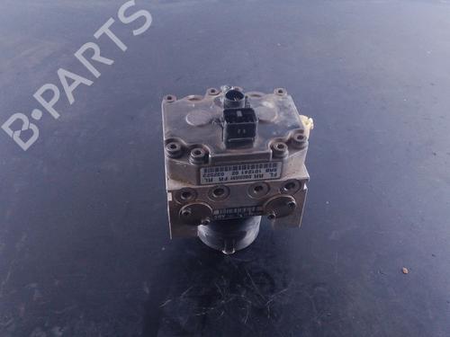 Used ABS pump LAND ROVER DISCOVERY II (L318) [1998-2004]  31641892