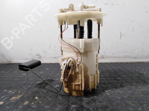 Used Fuel pump NISSAN PRIMASTAR Van (X83) 2.0 dCi 115 (114 hp) 11919752