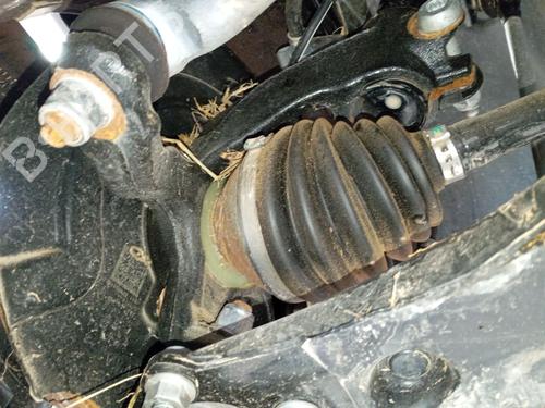 Used Left front steering knuckle Left front steering knuckle VW POLO VI (AW1, BZ1, AE1) 1.0 TSI (95 hp) 33400957 33400957