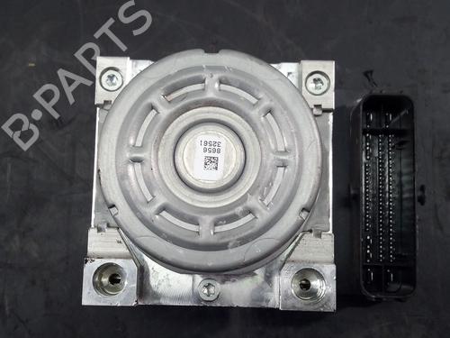 Used ABS pump BMW X1 (F48) sDrive 18 d (150 hp) 15579698