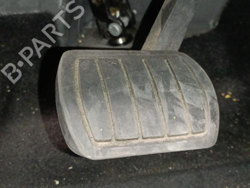 Used Break pedal PEUGEOT 208 II (UB_, UP_, UW_, UJ_) e-208 (136 hp) 26502015