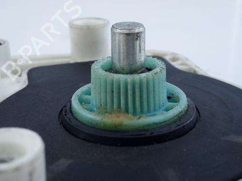 Right front window motor MERCEDES-BENZ VITO / MIXTO Van (W639) 113 CDI (639.601, 639.603, 639.605) | BP17011228E20 