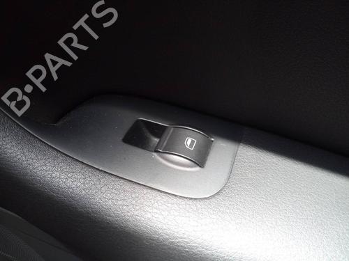 Used Right rear window switch SEAT EXEO (3R2) 2.0 TDI (120 hp) 17009113
