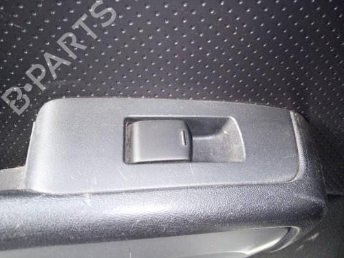 Used Left rear window switch NISSAN X-TRAIL II (T31) 2.0 dCi 4x4 (150 hp) 17011550