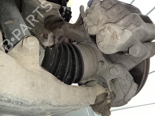 Used Right front steering knuckle MITSUBISHI PAJERO III (V7_W, V6_W) [1999-2007]  22976717