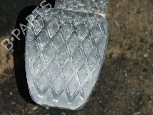 Used Clutch pedal MG MG ZS SUV (AZS1) 1.5 VTi (114 hp) 31944702