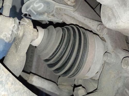 Used Right front driveshaft Right front driveshaft SUZUKI GRAND VITARA II (JT, TE, TD) 1.9 DDiS All-wheel Drive (JT419, TD44, JB419WD, JB419XD,... (129 hp) 34439369 34439369