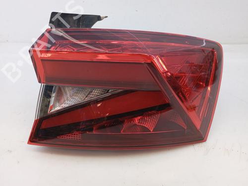 Used Right taillight Right taillight SKODA FABIA IV (PJ3) 1.0 TSI (95 hp) 33543740 33543740
