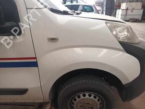 Used Right front fenders Right front fenders 37694557 37694557