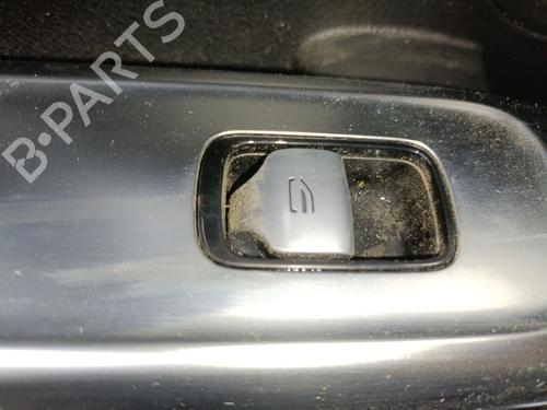Venstre bak elrute bryter MERCEDES-BENZ C-CLASS (W206) C 220 d (206.016, 206.004) (200 hp) 31145547