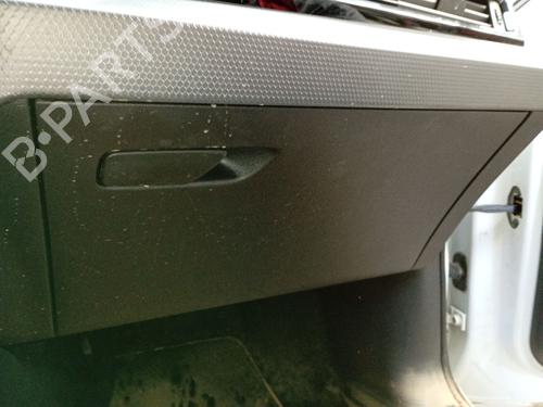 Dashboardkastje Dashboardkastje AUDI A1 Sportback (GBA) 30 TFSI (110 hp) 33942667 33942667