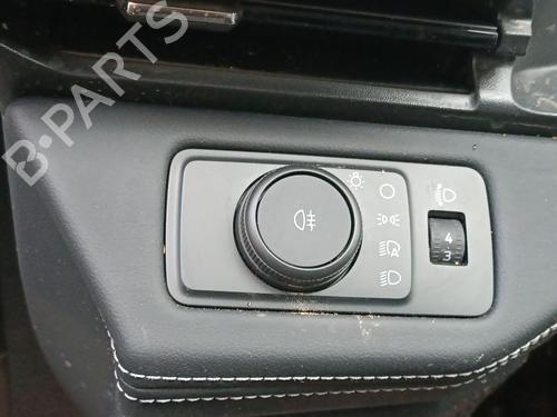 headlight-switch-ford-puma-j2k-cf7-2019-36561377 main image