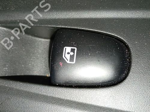 right-rear-window-switch-renault-kadjar-ha_-hl_-2015-32090452 main image