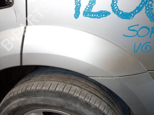 Used Rear left wheel arch trim KIA SORENTO I (JC) 2.5 CRDi (163 hp) 17013876
