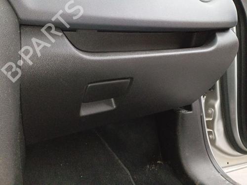 Used Glove box OPEL MERIVA B MPV (S10) 1.7 CDTI (75) (131 hp) 27460360