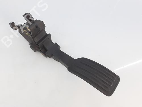 Pedal NISSAN JUKE (F15) 1.5 dCi (110 hp) 8317548