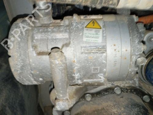Used AC compressor HYUNDAI IONIQ (AE) 1.6 GDI Plug-in Hybrid (141 hp) 32437348