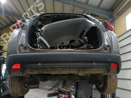 Bagtil kofangere PEUGEOT 2008 I (CU_) 1.2 VTi (82 hp) 31996670