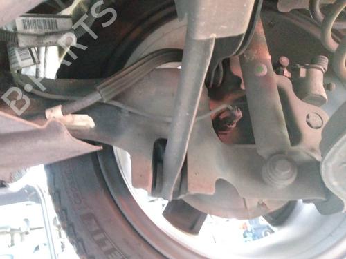 Used Right rear steering knuckle VOLVO V40 Hatchback (525) D3 (150 hp) 10739789