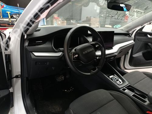 Dashboard SKODA OCTAVIA IV (NX3, NN3, PV3) 2.0 TDi | BP38593843C46  - Image 8