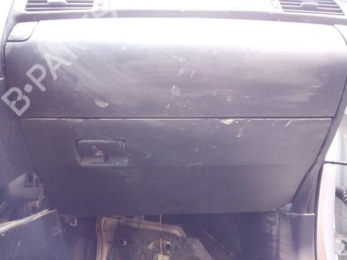 Used Glove box TOYOTA VERSO (_R2_) 1.8 (ZGR21_, ZGR21R) (147 hp) 13939823