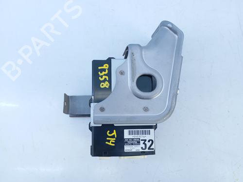 Used Electronic module TOYOTA LAND CRUISER 200 (_J2_) 4.5 D V8 (VDJ200) (286 hp) 24168096