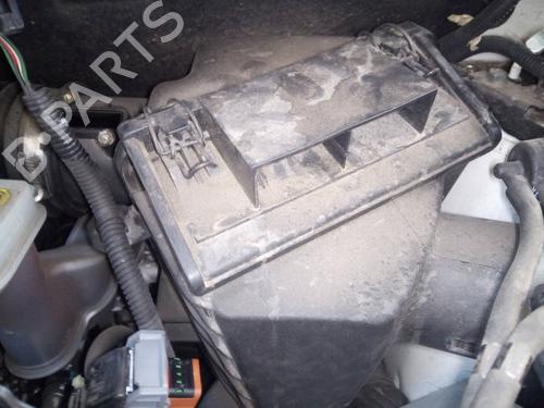 Used Air filter box RENAULT KOLEOS I (HY_) 2.0 dCi (HY0K) (150 hp) 16216366