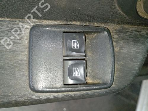 Used Left front window switch DACIA DOKKER Box Body/MPV [2012-2021]  31939884